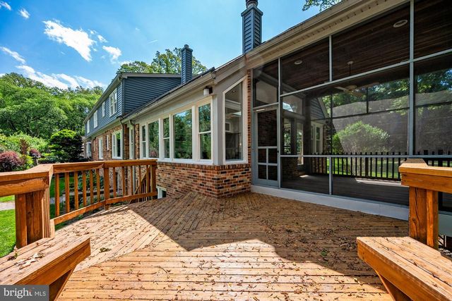 11416 VALE RD, Oakton, VA 22124