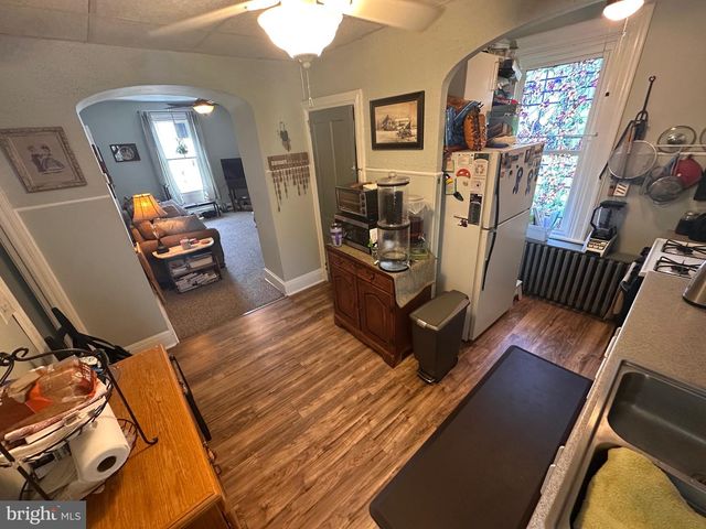 2223 AMOSLAND RD, Holmes, PA 19043