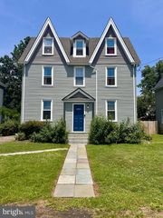 2223 AMOSLAND RD, Holmes, PA 19043