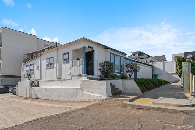 1923 Meade Avenue, San Diego, CA 92103