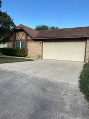 5134 Mayspring, San Antonio, TX 78217