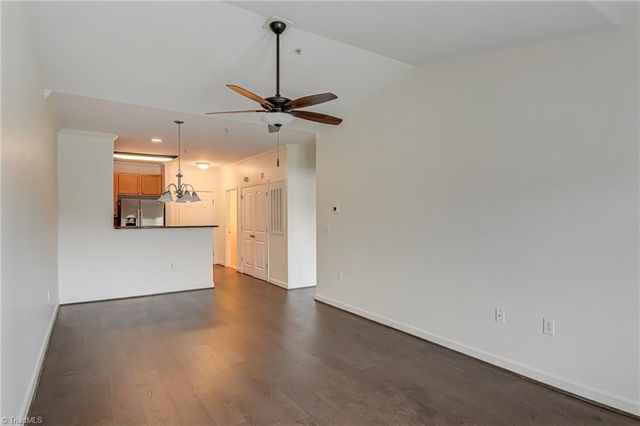 7100 W Friendly Avenue 310, Greensboro, NC 27410