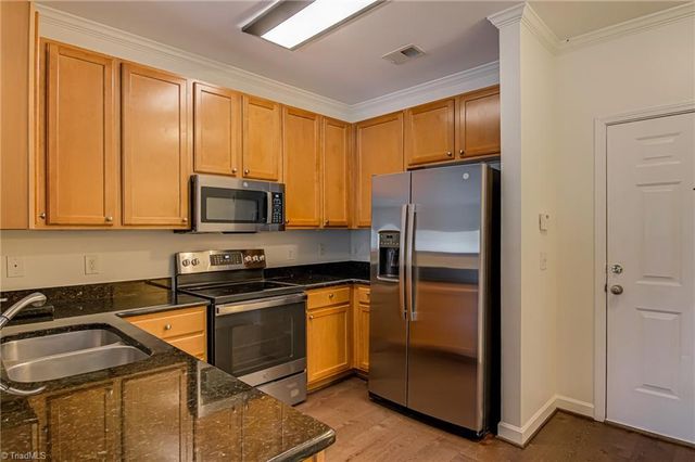 7100 W Friendly Avenue 310, Greensboro, NC 27410