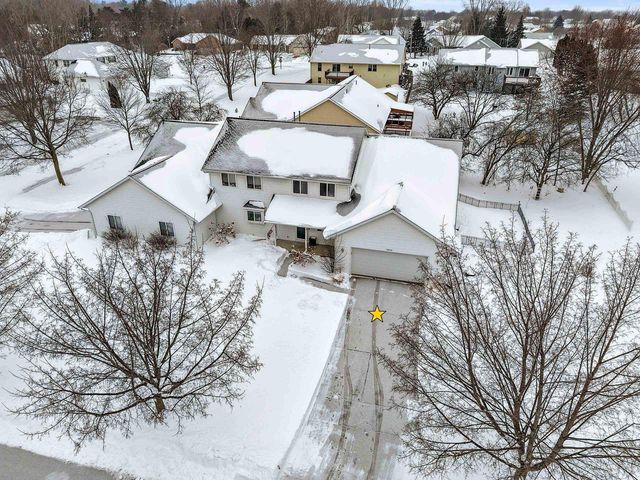 2700 MAPLE HILLS DRIVE, Green Bay, WI 54313