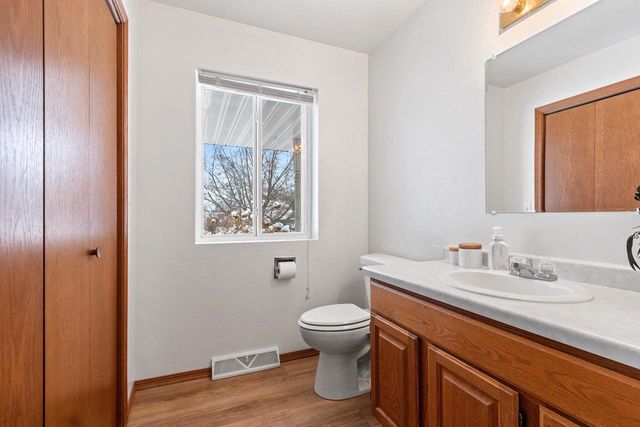 2700 MAPLE HILLS DRIVE, Green Bay, WI 54313