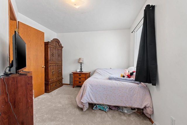 2700 MAPLE HILLS DRIVE, Green Bay, WI 54313