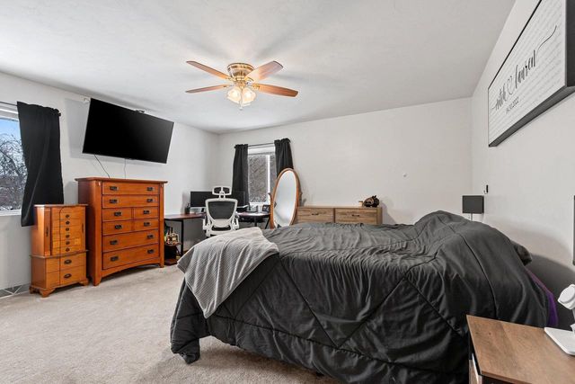 2700 MAPLE HILLS DRIVE, Green Bay, WI 54313