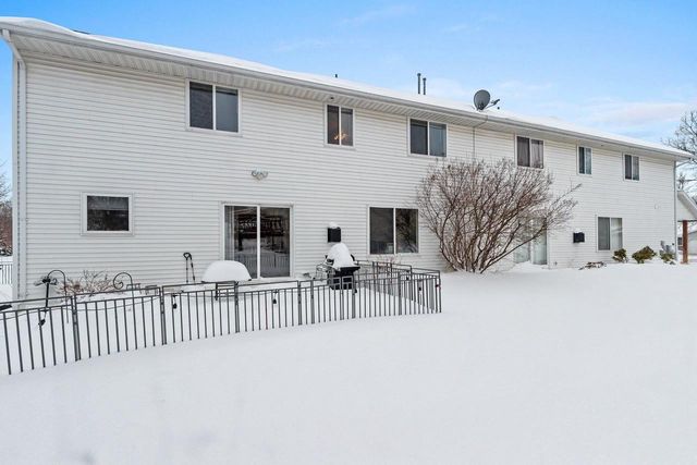 2700 MAPLE HILLS DRIVE, Green Bay, WI 54313