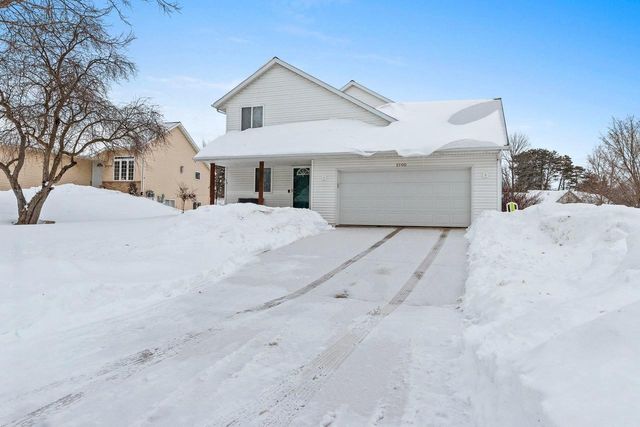 2700 MAPLE HILLS DRIVE, Green Bay, WI 54313