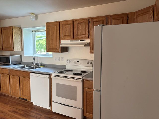 2700 MAPLE HILLS DRIVE, Green Bay, WI 54313