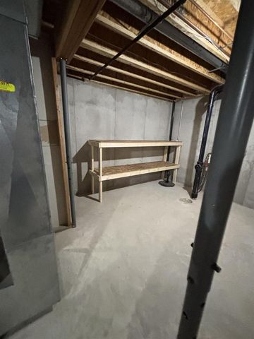 2700 MAPLE HILLS DRIVE, Green Bay, WI 54313