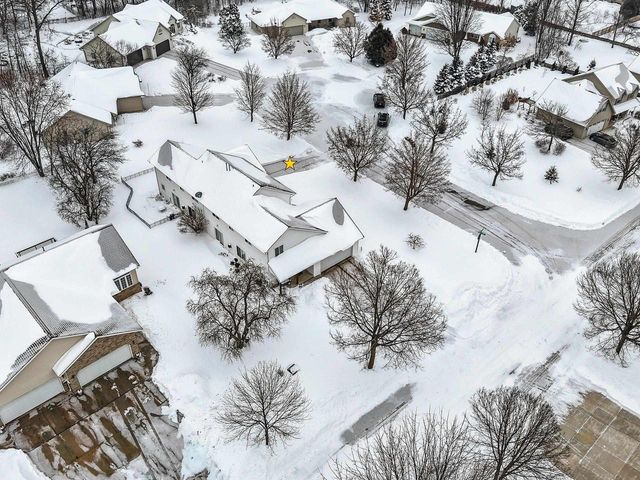 2700 MAPLE HILLS DRIVE, Green Bay, WI 54313