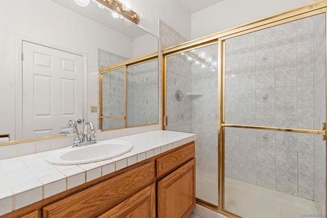 2448 Sacada Cir, Carlsbad, CA 92009