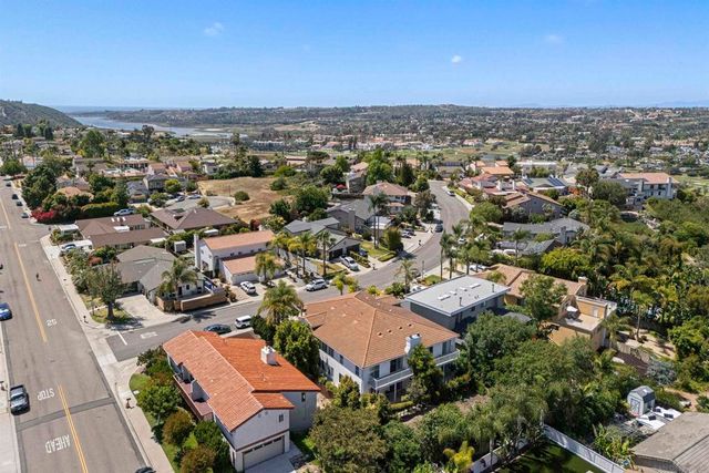 2448 Sacada Cir, Carlsbad, CA 92009