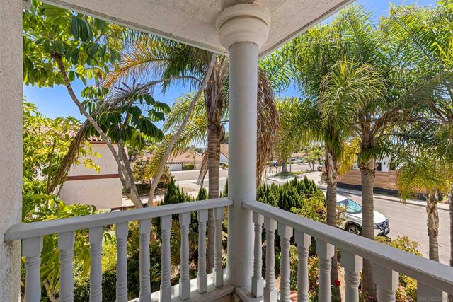 2448 Sacada Cir, Carlsbad, CA 92009