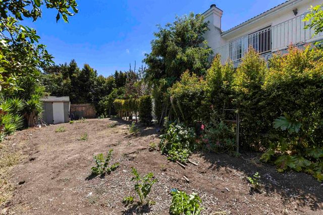 2448 Sacada Cir, Carlsbad, CA 92009