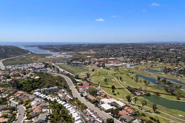 2448 Sacada Cir, Carlsbad, CA 92009