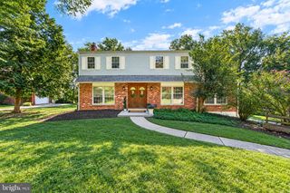 7 ELLIOTT RD, Broomall, PA 19008