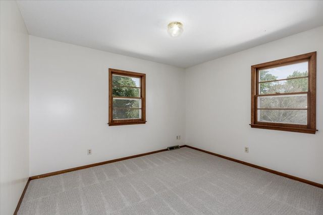 4030 45th Street, Des Moines, IA 50310