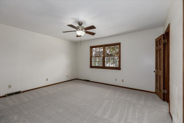 4030 45th Street, Des Moines, IA 50310