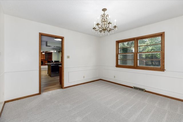 4030 45th Street, Des Moines, IA 50310