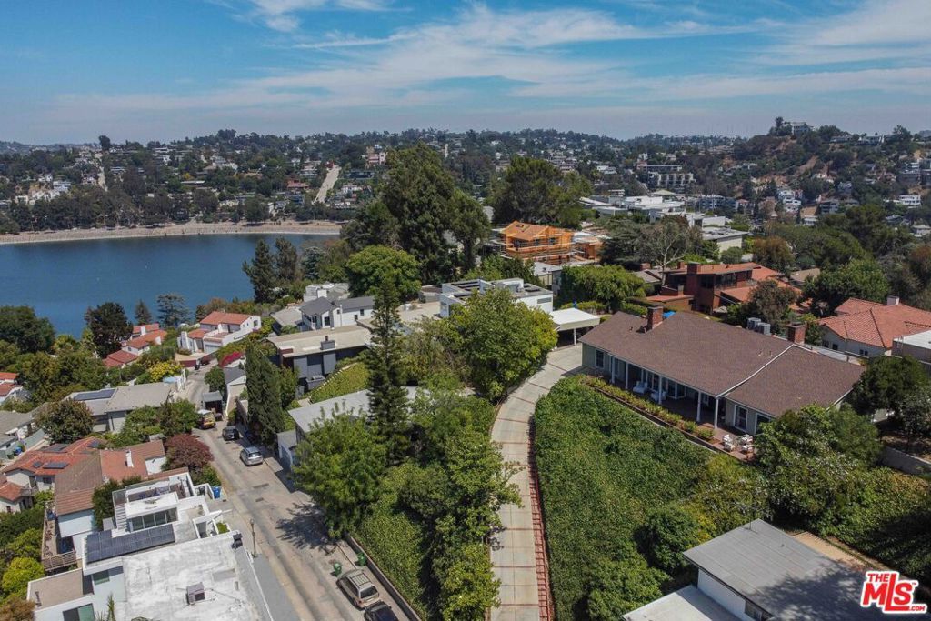 Image 1 of property listing at 2059 Kenilworth Avenue, Los Angeles, CA 90039