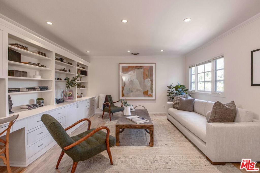Image 36 of property listing at 2059 Kenilworth Avenue, Los Angeles, CA 90039