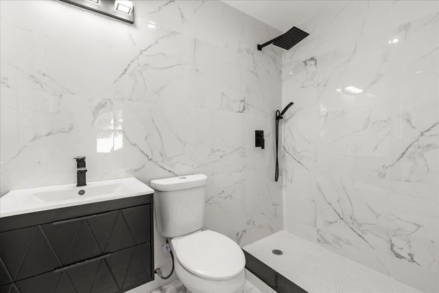 1092 DELTONA BOULEVARD, Deltona, FL 32725