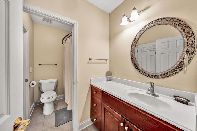 51 Fairway Oaks DR 8, Hardy, VA 24101