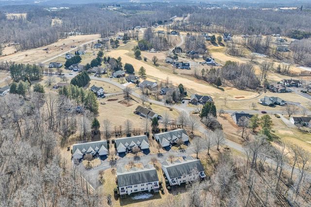 51 Fairway Oaks DR 8, Hardy, VA 24101