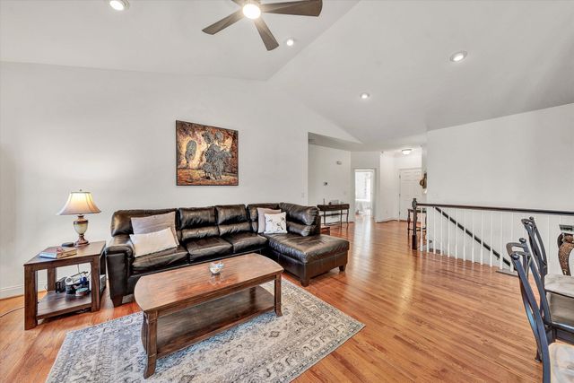 51 Fairway Oaks DR 8, Hardy, VA 24101