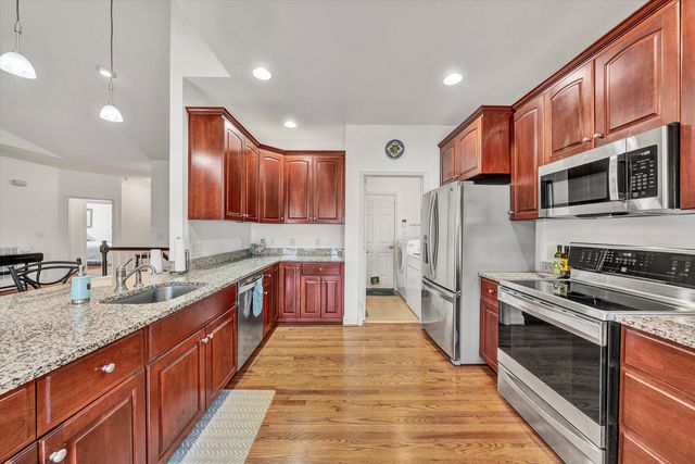51 Fairway Oaks DR 8, Hardy, VA 24101
