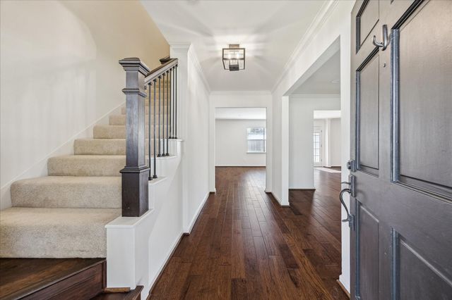 10219 Barwood Drive, Houston, TX 77043