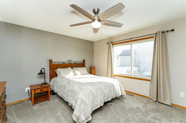 5309 Nicklaus Drive NW, Rochester, MN 55901