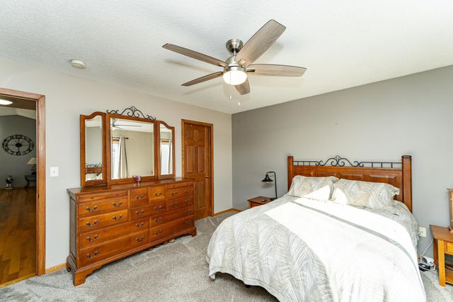 5309 Nicklaus Drive NW, Rochester, MN 55901