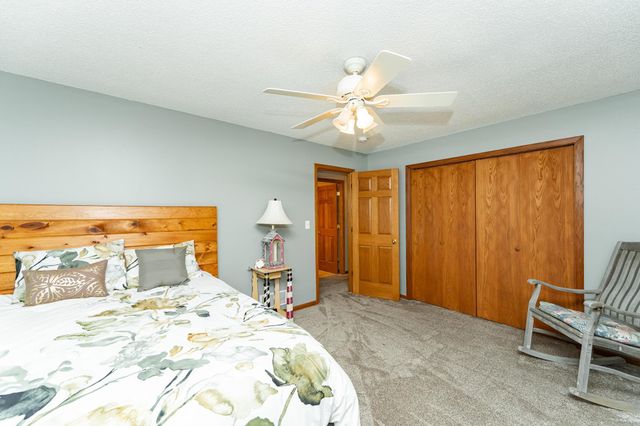 5309 Nicklaus Drive NW, Rochester, MN 55901