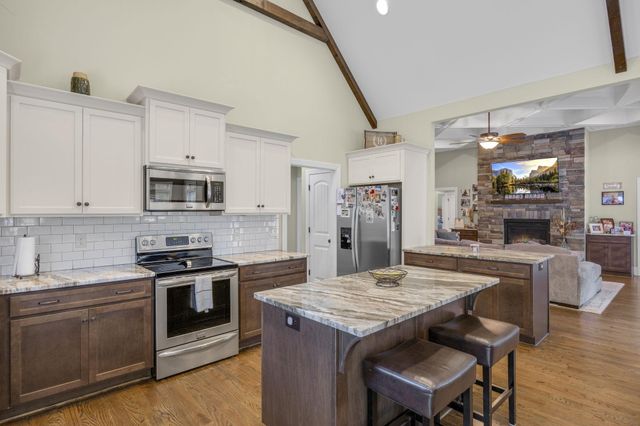 349 Roy Hall Way, Campobello, SC 29322
