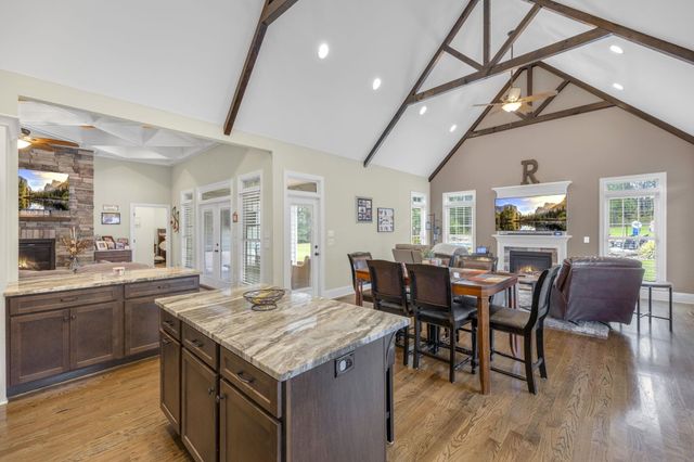 349 Roy Hall Way, Campobello, SC 29322