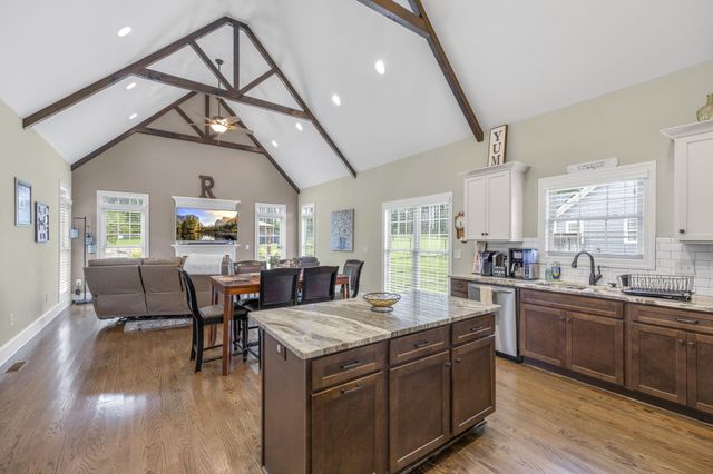 349 Roy Hall Way, Campobello, SC 29322