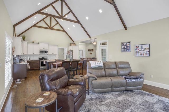 349 Roy Hall Way, Campobello, SC 29322