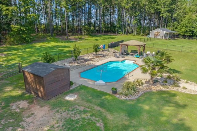 349 Roy Hall Way, Campobello, SC 29322