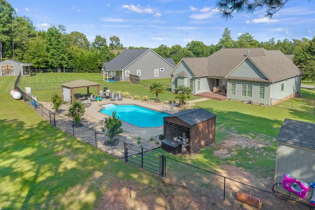 349 Roy Hall Way, Campobello, SC 29322