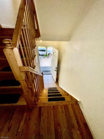 228 Port Ave, Elizabeth City, NJ 07206