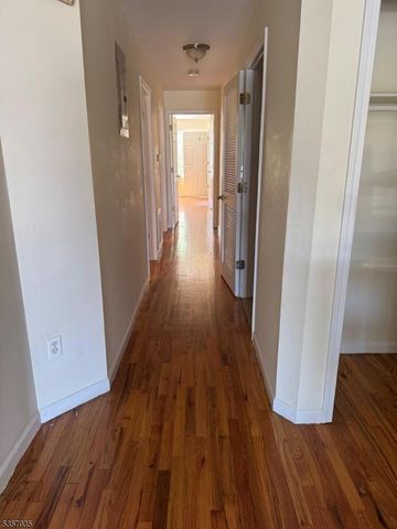 228 Port Ave, Elizabeth City, NJ 07206