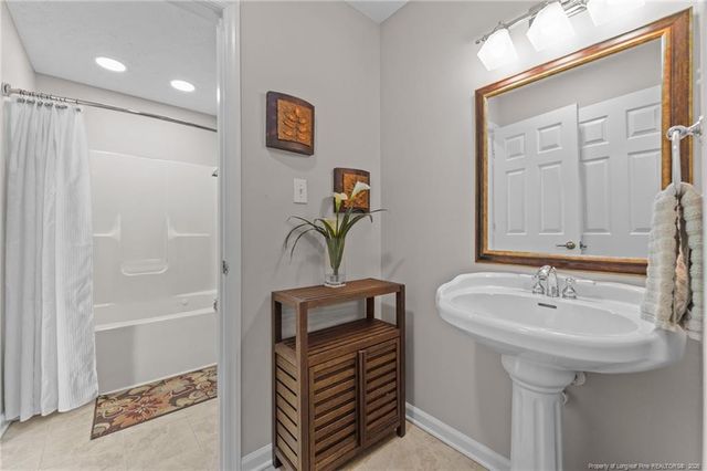 121 Zane Drive, Raeford, NC 28376