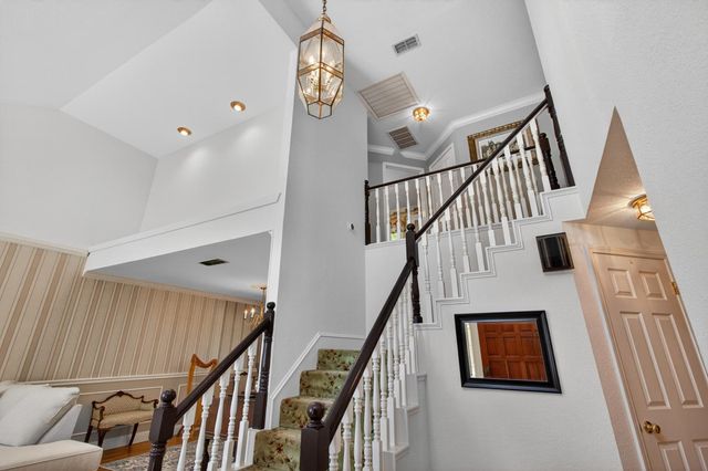 11540 Bear Valley Ct, Gold River, CA 95670