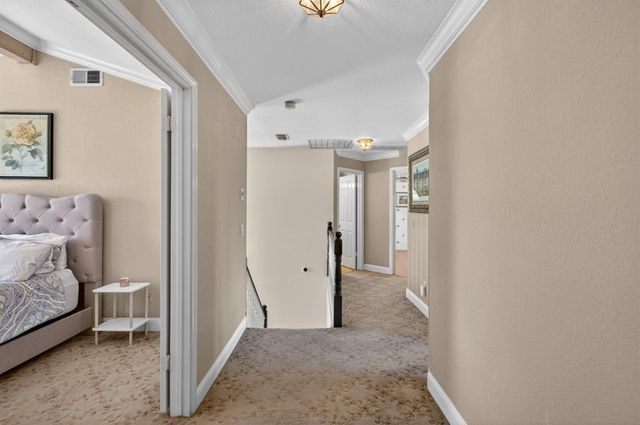 11540 Bear Valley Ct, Gold River, CA 95670