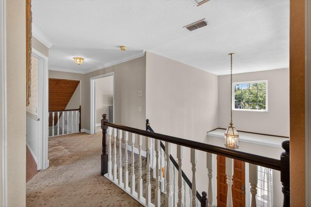 11540 Bear Valley Ct, Gold River, CA 95670