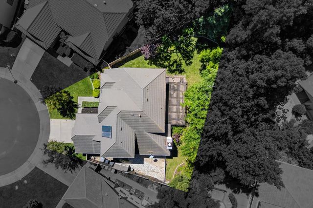 11540 Bear Valley Ct, Gold River, CA 95670