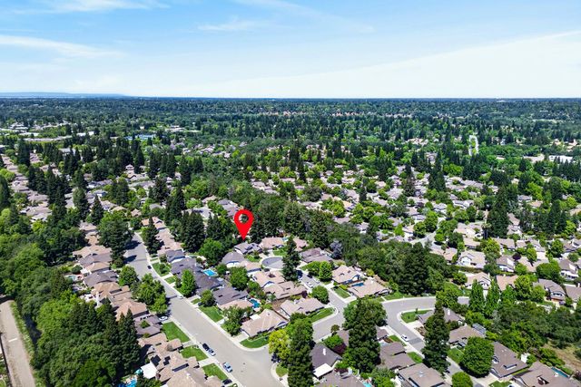 11540 Bear Valley Ct, Gold River, CA 95670